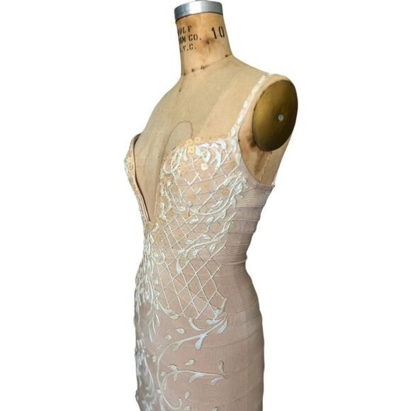 HOLT  Jatoria Bandage Gown in Nude with White Embroidery Size XS - Picture 4 of 7
